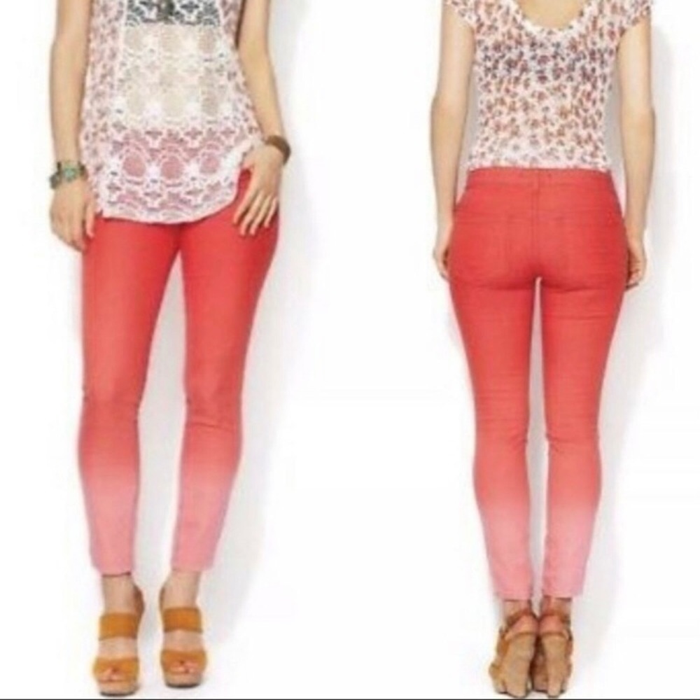 FREE People “fire red” ombré skinny crop jeans 25